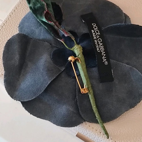 Dolce & Gabbana velvet and leather flower brooch like new