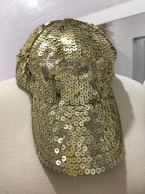Toy G. sequin hat like new, gold