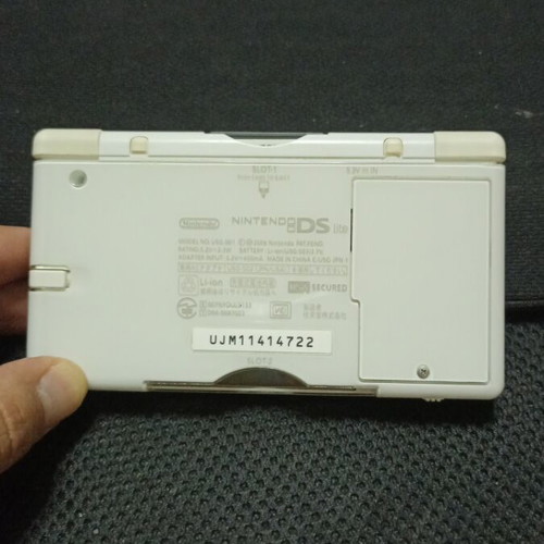 Nintendo DS Lite used, excellent condition with box, stylus, and charger