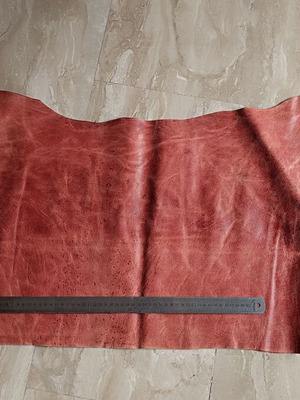 Κομμάτι δέρμα αγελάδας καινούργιο, πάχους 1,5 χιλιοστών για χειροτεχνίες