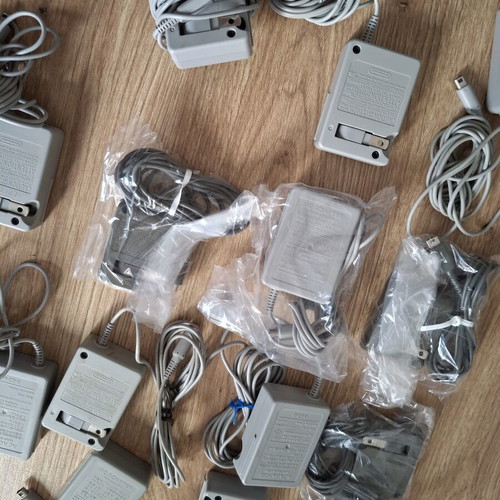 Original Nintendo Japanese chargers bundle like new for 3DS and variants