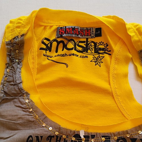 Smash Wear Y2K Tank Top with Graphic Print and Sequins like new, beige and yellow
