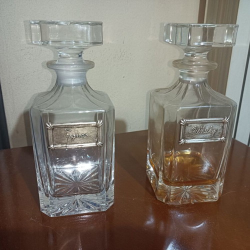 Decanter set Cognac & Whisky with metal plaques, 20cm