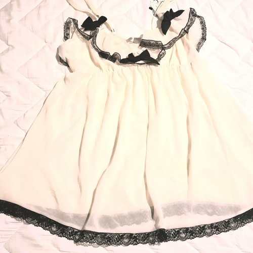 Victoria's Secret lingerie top French collection size large new