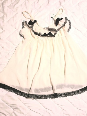 Victoria's Secret lingerie top French collection size large new