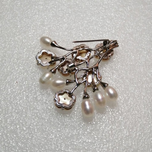 Metal brooch new with cultured pearls and shell flowers