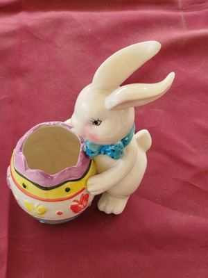 Porcelain Bunny Egg Holder new with spring designs