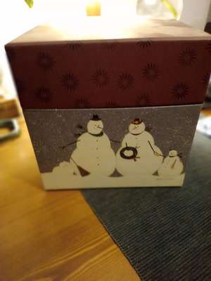 Christmas storage box used 0.20x0.20x0.20 cm