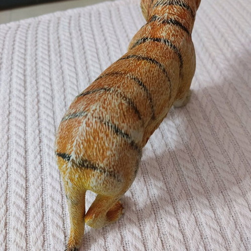 Tiger figure like new