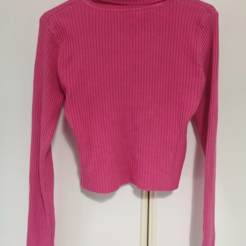 Shein Fuchsia Ribbed Cropped Turtleneck Medium like new