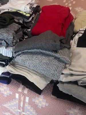 Clothing bundle used, 53 pieces summer and winter small size