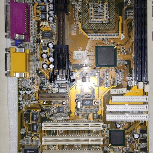 Jetway J711-AF used Slot 1 motherboard with Intel 810i chipset