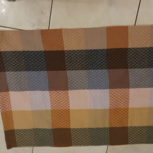 Lightweight pashmina in earthy tones like new