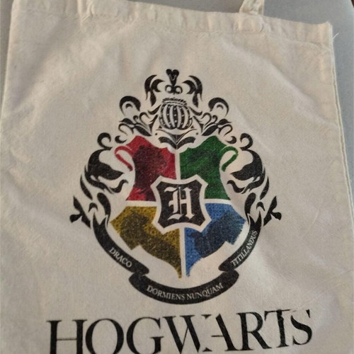 Hogwarts canvas shoulder bag like new, authentic Harry Potter product