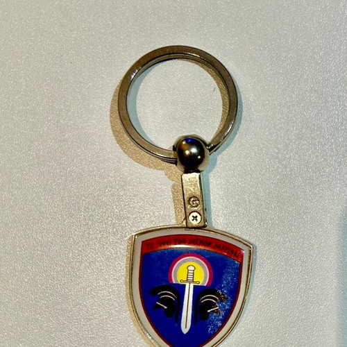 Keychain ΤΩ ΞΙΦΕΙ ΤΟΝ ΔΕΣΜΟΝ ΛΕΛΥΣΘΑΙ like new