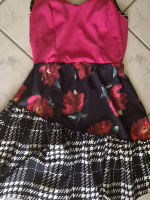 Shein floral women's dress like new, size M