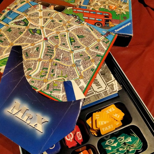 Scotland Yard board game used, vintage Greek edition Ravensburger