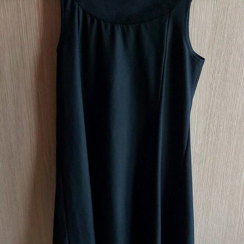 Dress and short jacket set like new, black, size Medium