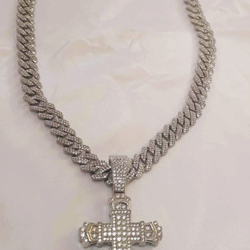 Cross necklace iced out style with zirconia on silver chain new