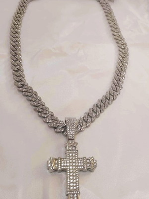 Cross necklace iced out style with zirconia on silver chain new