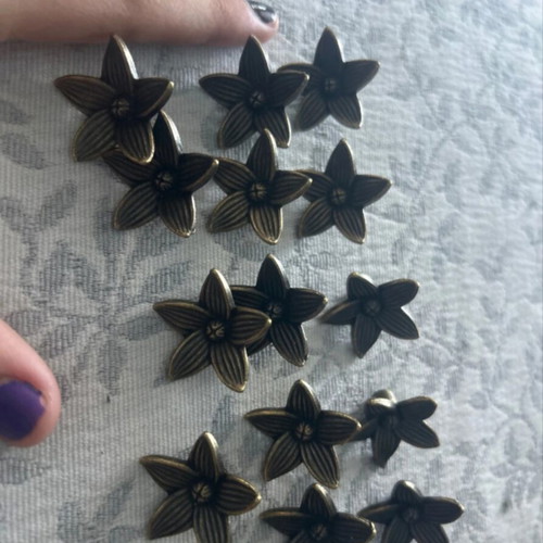 Mini knobs