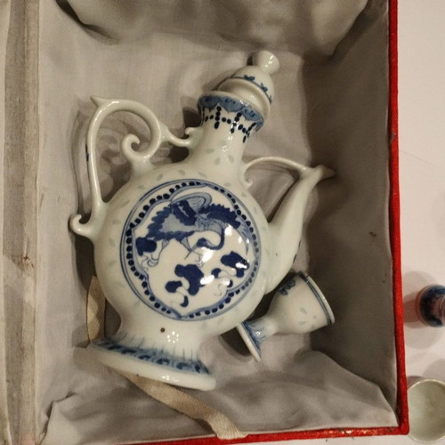 Porcelain set jug with glasses like new