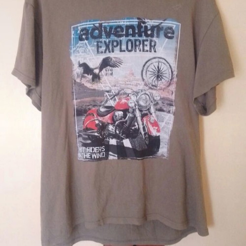 Khaki T-shirt with "Adventure Explorer" print