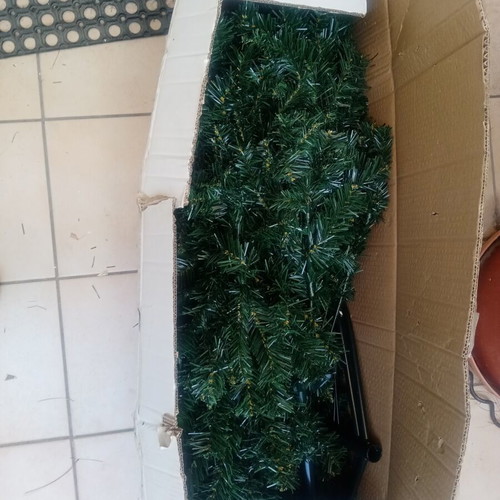 Christmas tree 2.10m with 50cm gift tree and decorations