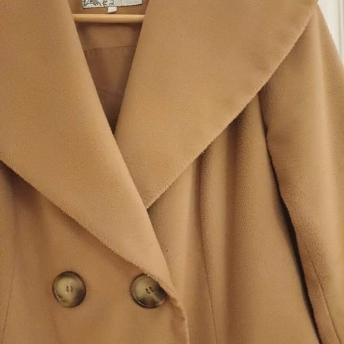 Maxin beige warm maxi coat used, large size, double buttons
