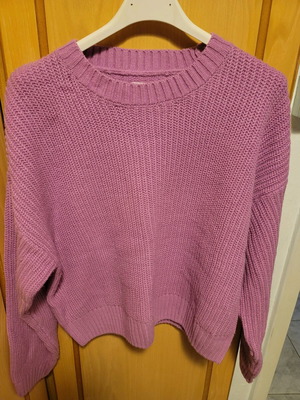 Sinsay sweater size M like new, fine knit, purple