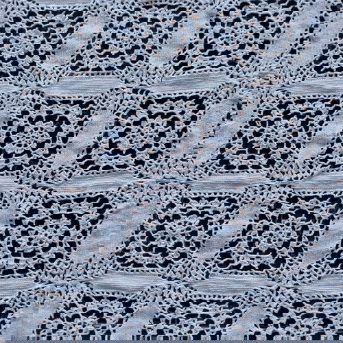 Покривка плетена на една кука използвана, ръчно изработена, правоъгълна 185x125 см