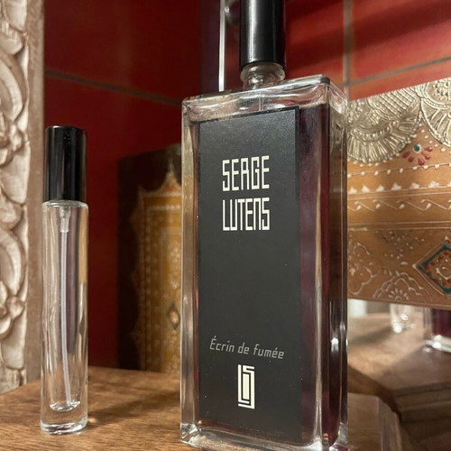 Decant Ecrin de Fumee Lutens 10 ml like new, genuine transferred perfume