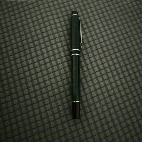 Writing pens new, pack of 9 pieces