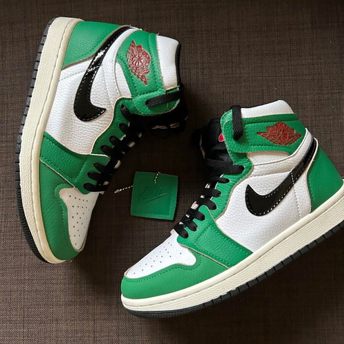 Nike Jordan Lucky Green sports shoes like new, size 37