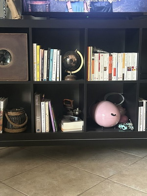 IKEA KALLAX 8-Shelf Bookcase Dark Brown 77×147 cm