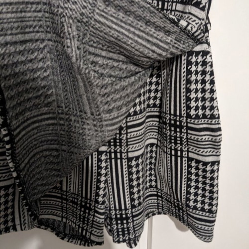 Zara playsuit like new, size M, black and white
