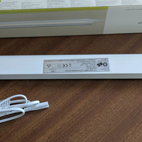 LED bar 54 cm with metal base and 3-position switch, new