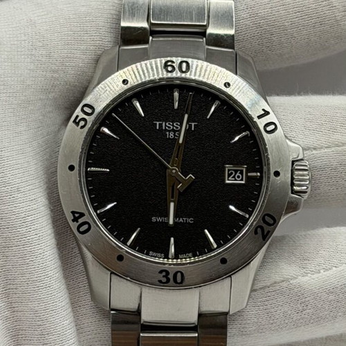 Tissot V8 Swissmatic men's wristwatch, black and silver