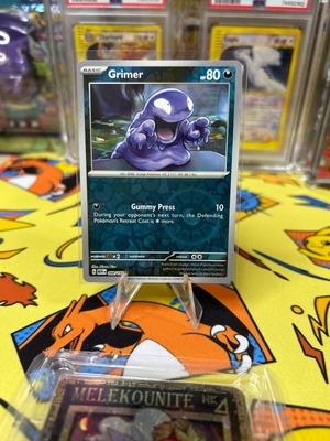 Pokemon card Grimer reverse holo, σε θήκη