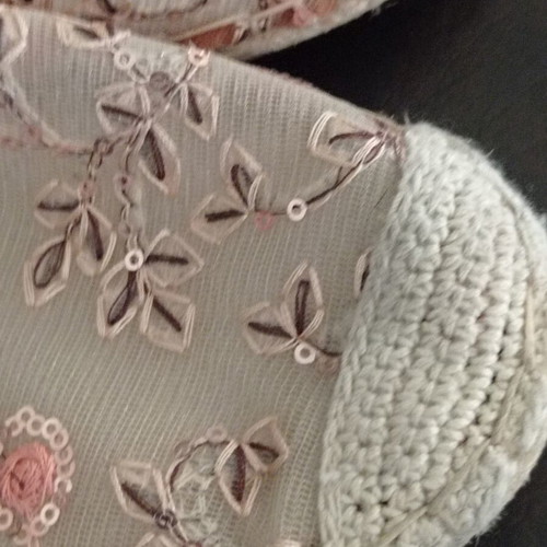 Migato women's espadrilles size 38 like new, beige floral embroidery