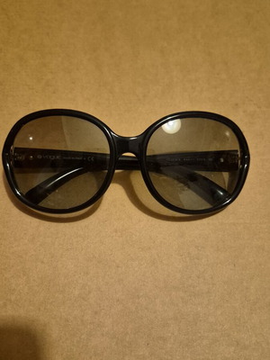 Vogue sunglasses with case, black lenses