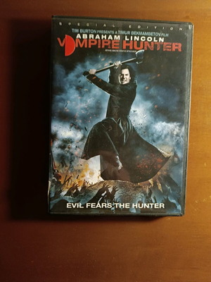 Abraham Lincoln Vampire Hunter DVD used with subtitles