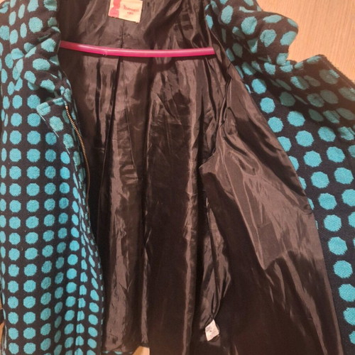 Jovonna polka dot coat like new, size M