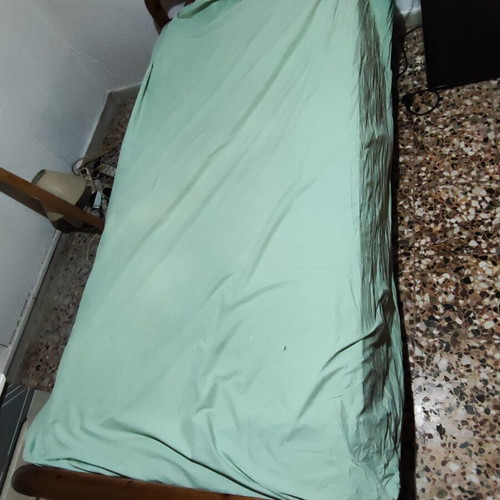 Wooden single bed 2x1 with headboard