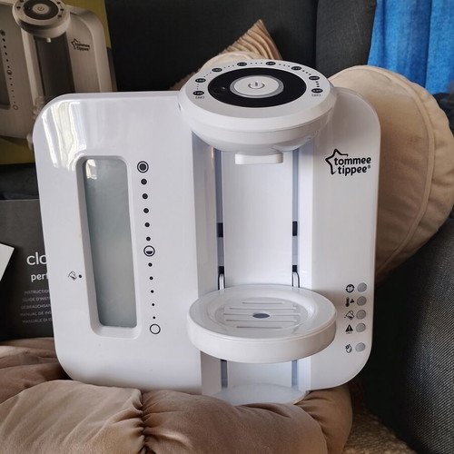 Tommee Tippee Milk Preparation Machine like new