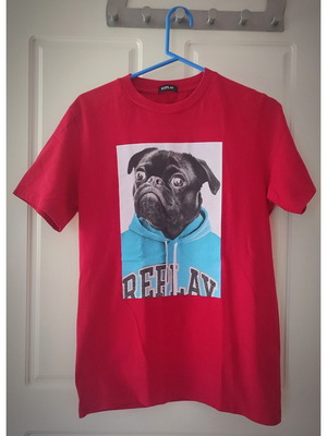 Replay men's red T-shirt with dog print, size Medium