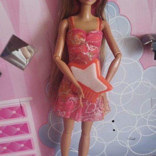 Barbie Colour Reveal doll with articulated body