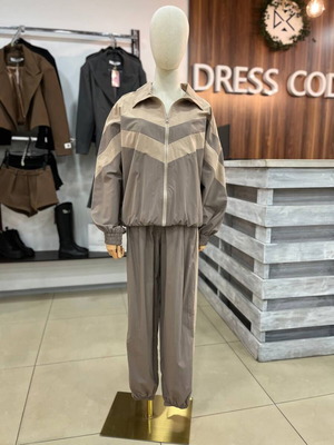 Tracksuit new with the tag, windbreaker fabric, size large, beige and brown