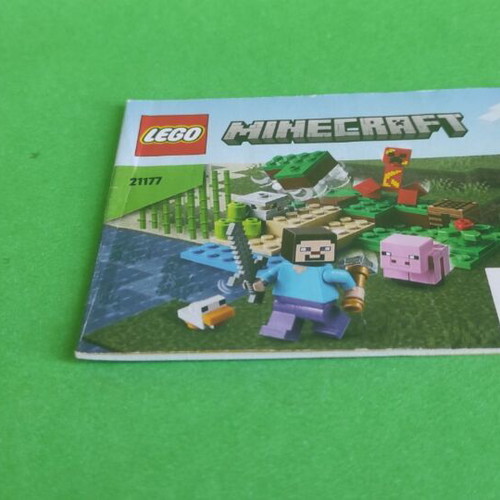 Minecraft Lego 21177 like new, complete set with original instructions