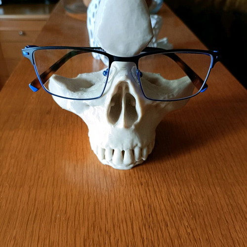 Decorative glasses holder 3D printed new